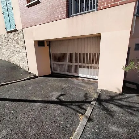 En Centre Historique, Parking Gratuit *